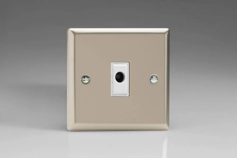 Varilight 16A Flex Outlet Plate Satin Chromium XNFOW
