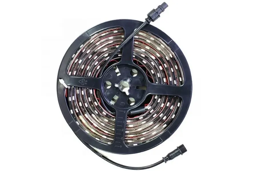 Quake LED 8ft RGB Strip Lights Cool White