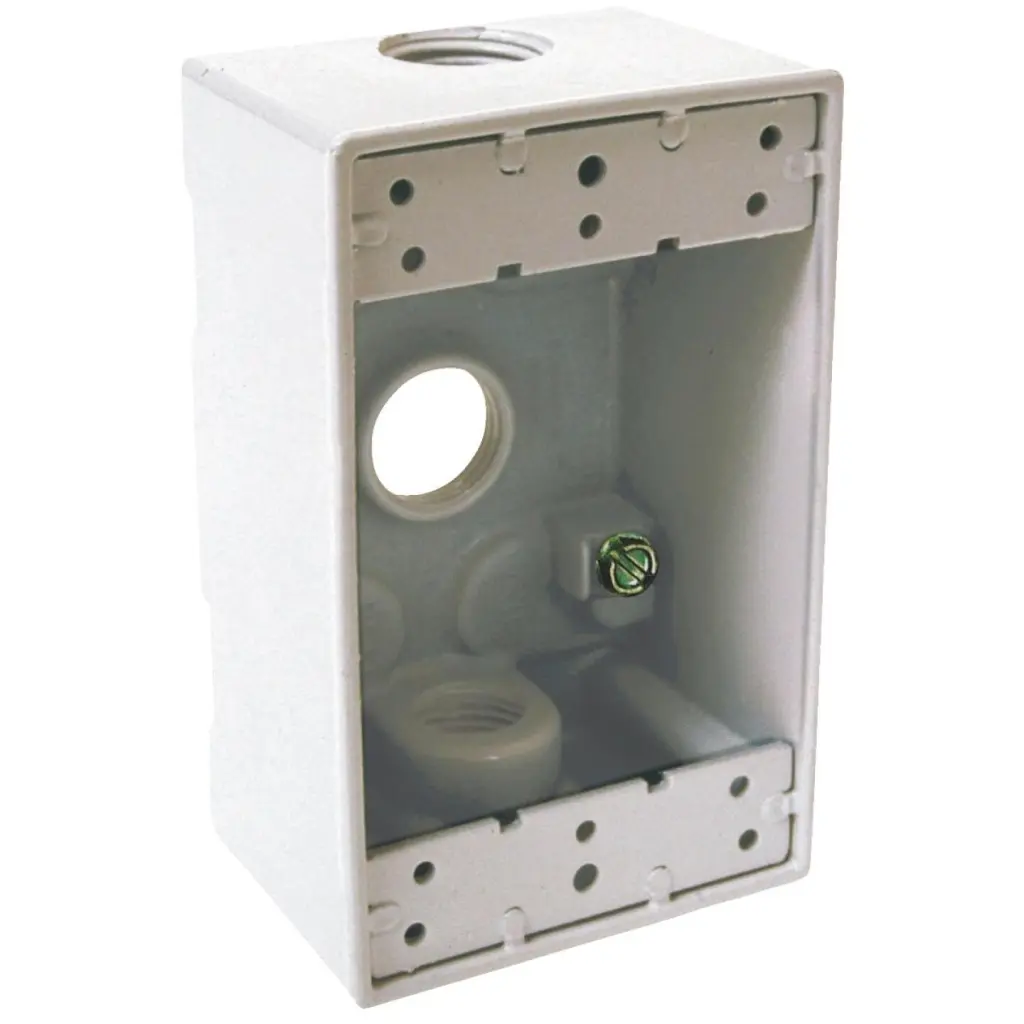 Bell Single Gang 1/2 . 3-Outlet White Aluminum Weatherproof Outdoor Outlet Box, Carded
