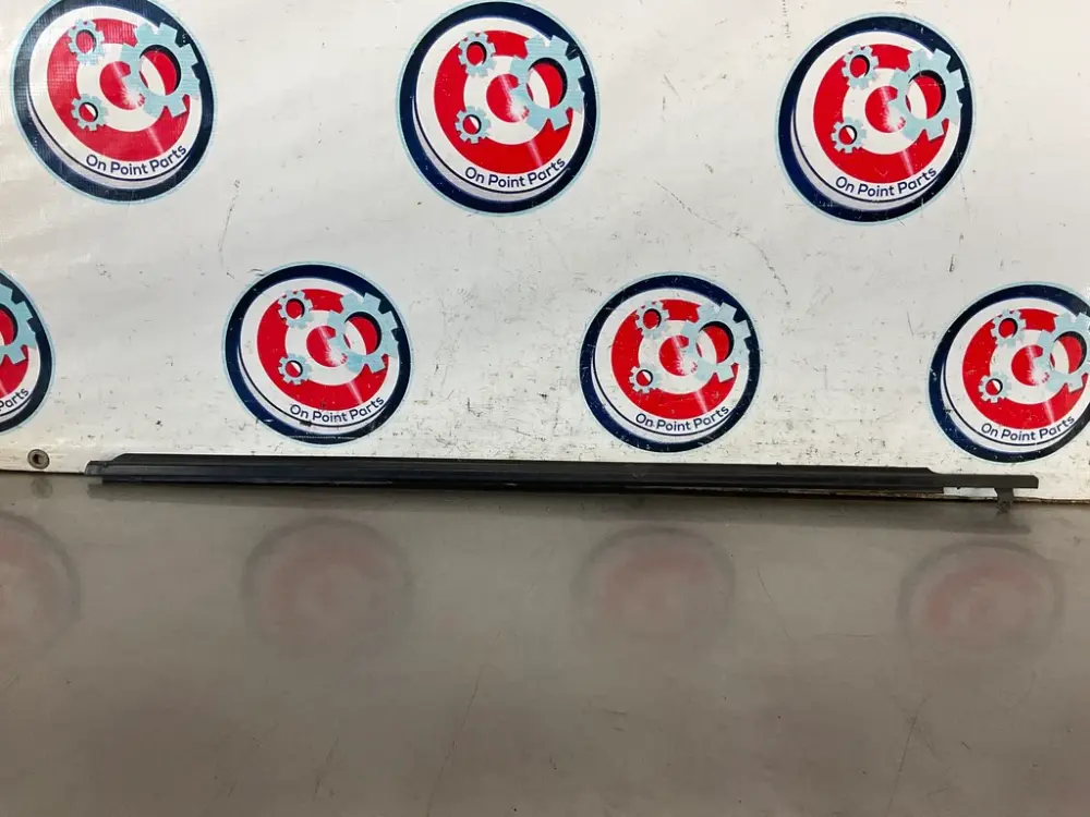 2004 Nissan 350Z Driver Left Door Window Weather Strip OEM 24BIVD7